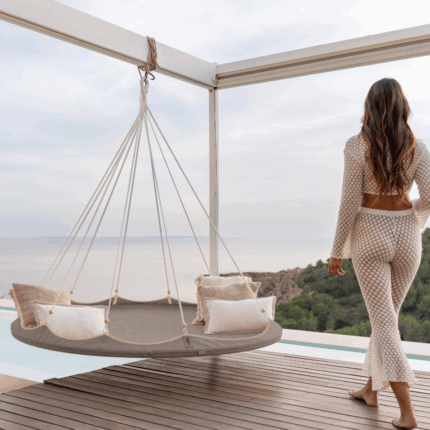 Solvisa Large Outdoor Daybed – Spacious & Stylish Relaxation